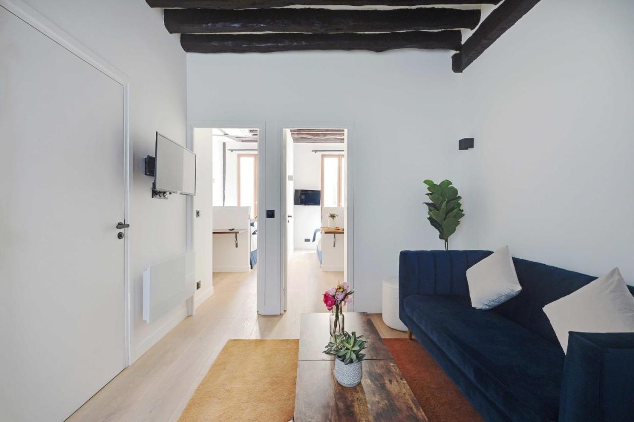Relaxing Urban Getaway, Notre Dame De Paris Apartment Bagian luar foto