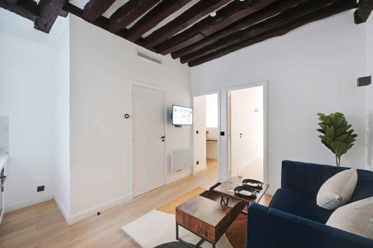 Relaxing Urban Getaway, Notre Dame De Paris Apartment Bagian luar foto