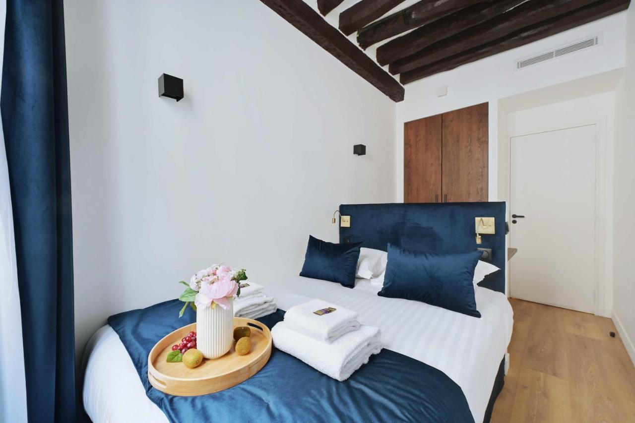 Relaxing Urban Getaway, Notre Dame De Paris Apartment Bagian luar foto